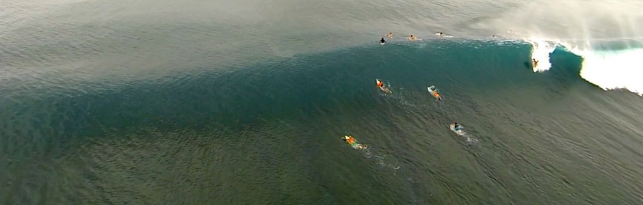 En Drone au dessus des spots des Mentawai 